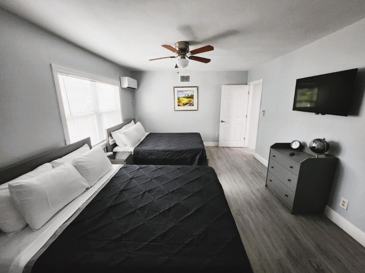 Cheerful Super Suite + 2 Queen + Sofa Bed Minutes From The Airport! Tampa Kültér fotó